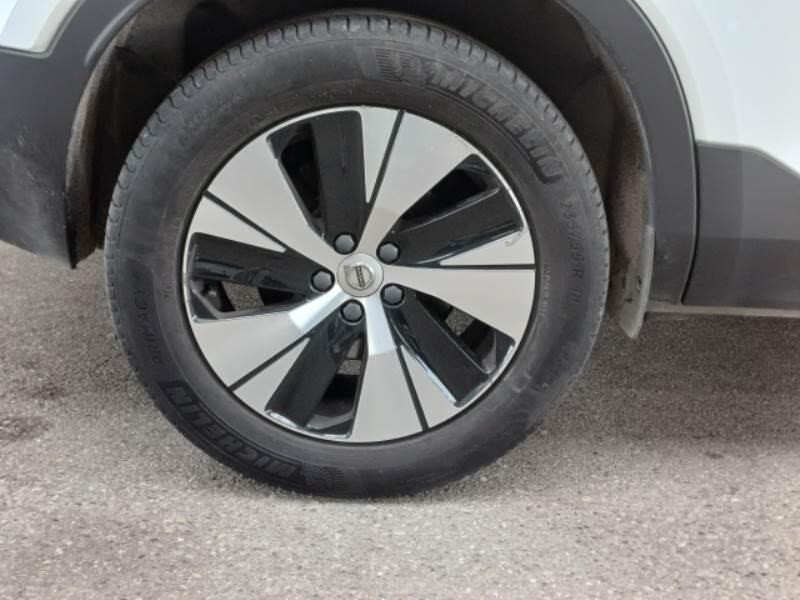 Volvo XC40 SUV T5 RECHARGE PLUG-IN AUTO PLUS BRIGHT - foto 19