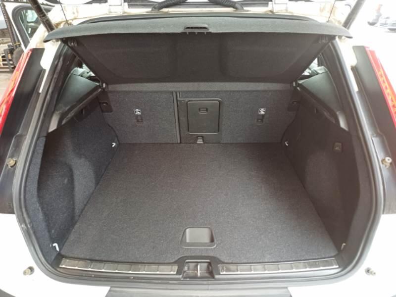 Volvo XC40 SUV T5 RECHARGE PLUG-IN AUTO PLUS BRIGHT - foto 78