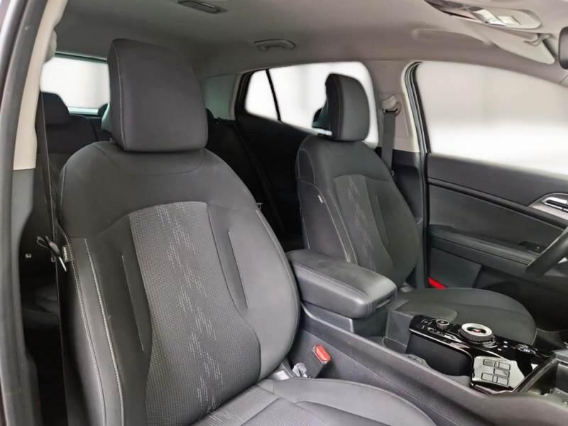 Kia Sportage SUV 1.6 CRDI MHEV STYLE 2WD DCT - foto 13