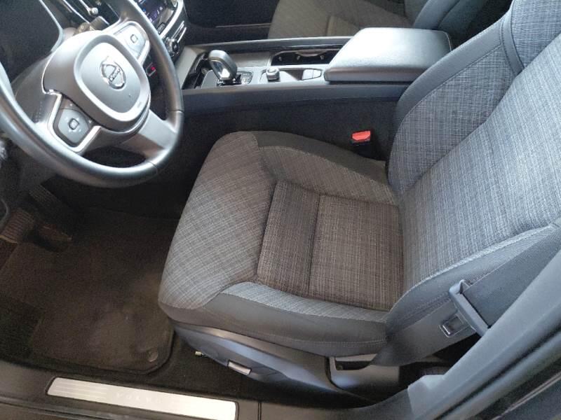 Volvo V60 STATION WAGON B4 D AUTOM. ESSENTIAL - foto 12