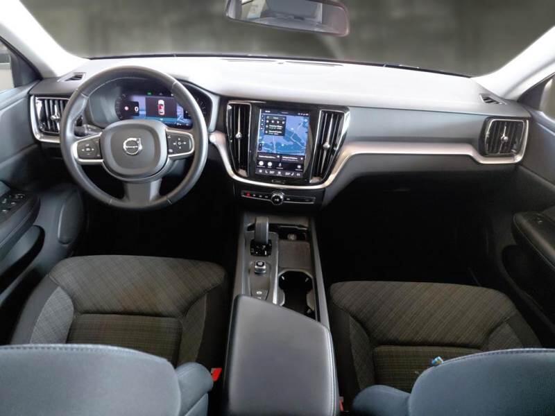 Volvo V60 STATION WAGON B4 D AUTOM. ESSENTIAL - foto 3