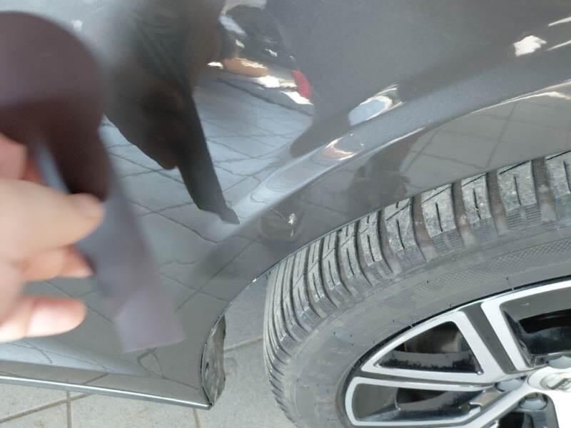 Volvo V60 STATION WAGON B4 D AUTOM. ESSENTIAL - foto 31