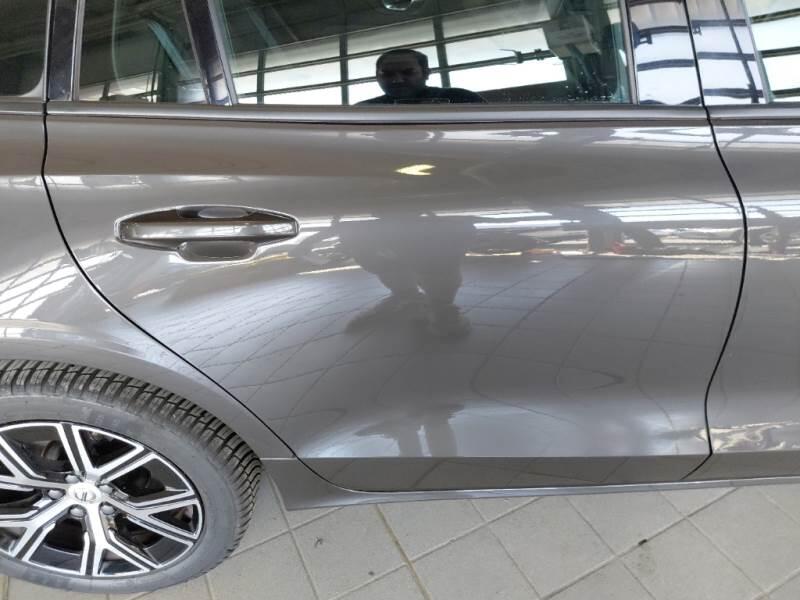 Volvo V60 STATION WAGON B4 D AUTOM. ESSENTIAL - foto 37