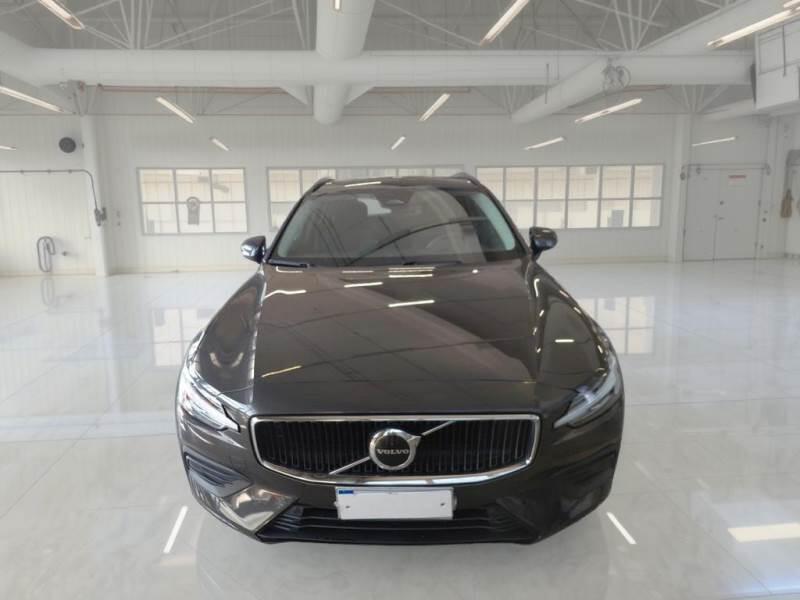 Volvo V60 STATION WAGON B4 D AUTOM. ESSENTIAL - foto 6