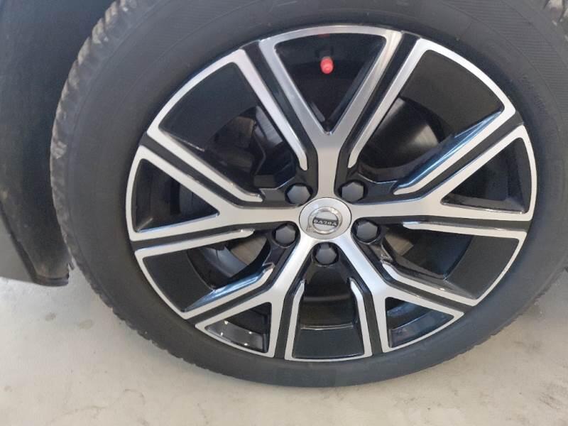 Volvo V60 STATION WAGON B4 D AUTOM. ESSENTIAL - foto 53