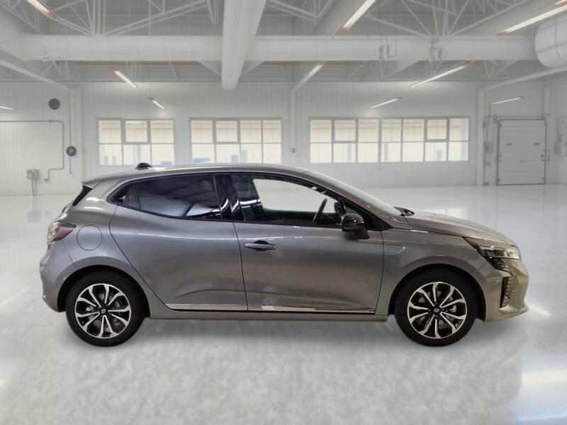 Renault Clio BERLINA 1.6 E-TECH FULL HYBRID 107KW TECHNO - foto 7
