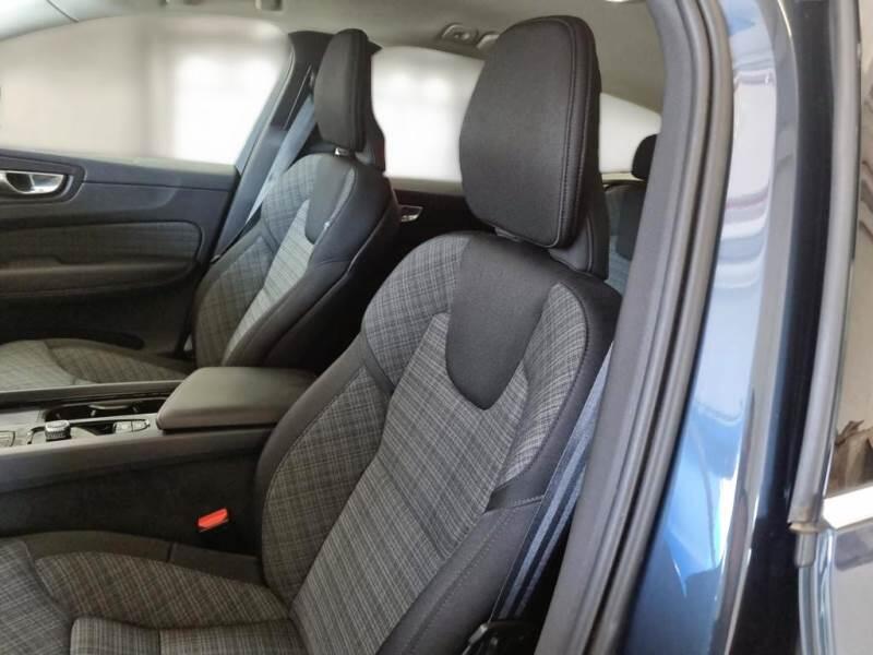 Volvo XC60 SUV B4 D AUTOMATICO CORE - foto 11