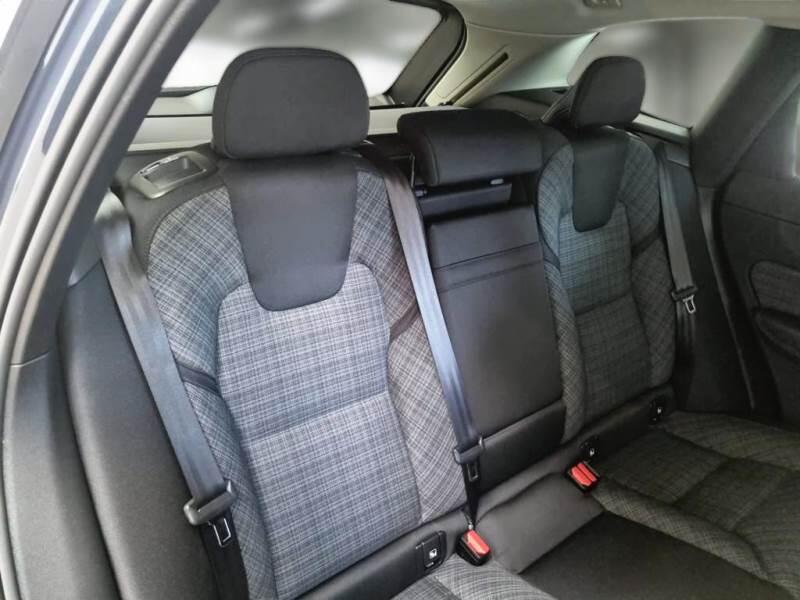 Volvo XC60 SUV B4 D AUTOMATICO CORE - foto 15