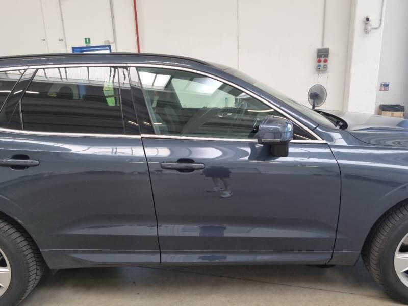 Volvo XC60 SUV B4 D AUTOMATICO CORE - foto 25