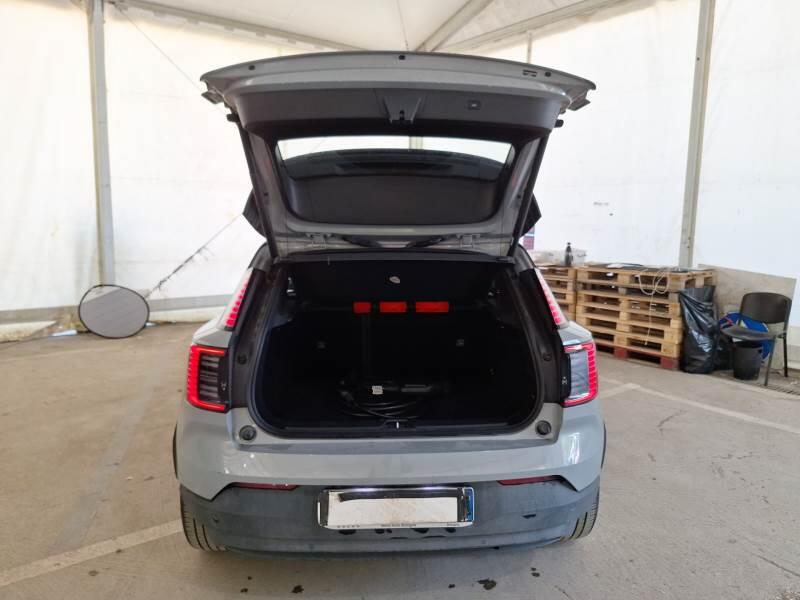 Volvo EX30 SUV SINGLE MOTOR EXTENDED RANGE PLUS - foto 5