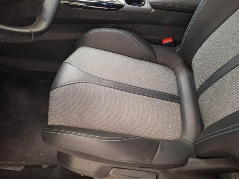 Peugeot 3008 SUV BLUEHDI 130 EAT8 SeS ALLURE PACK - foto 12