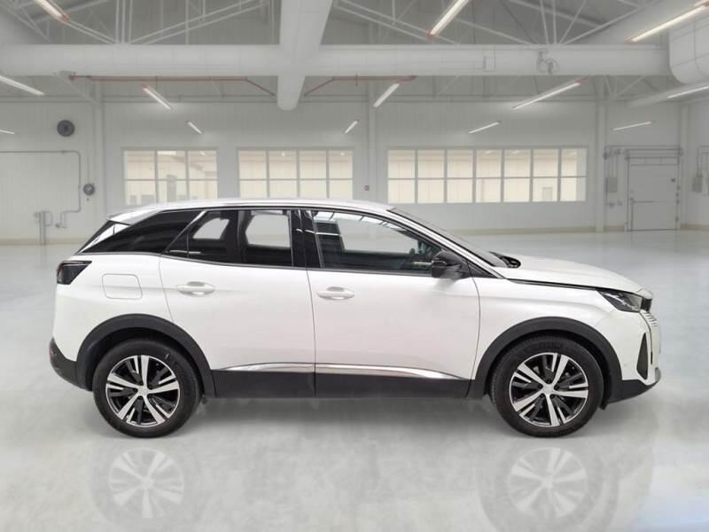 Peugeot 3008 SUV BLUEHDI 130 EAT8 SeS ALLURE PACK - foto 7