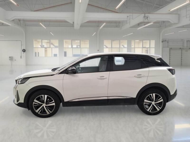 Peugeot 3008 SUV BLUEHDI 130 EAT8 SeS ALLURE PACK - foto 8
