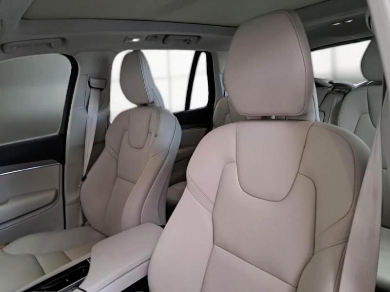 Volvo XC90 SUV T8 RECHARGE AWD 7P PLUS BRIGHT - foto 11