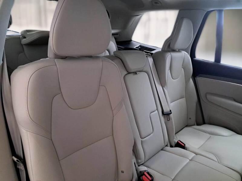 Volvo XC90 SUV T8 RECHARGE AWD 7P PLUS BRIGHT - foto 15