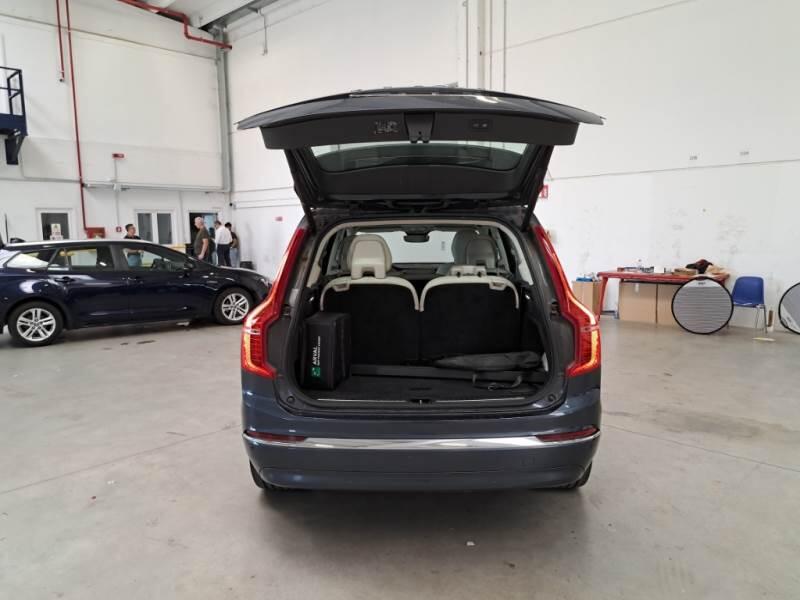 Volvo XC90 SUV T8 RECHARGE AWD 7P PLUS BRIGHT - foto 5