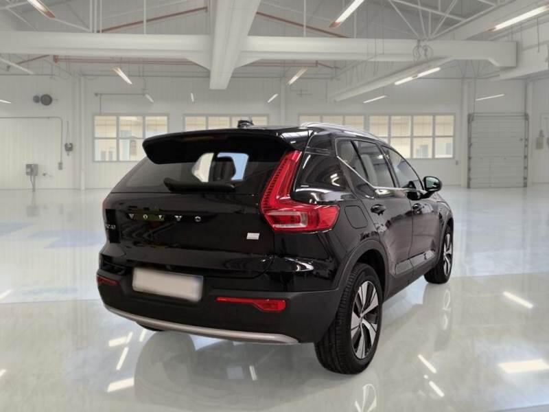 Volvo XC40 SUV T5 RECHARGE PLUG-IN AUTO CORE - foto 2