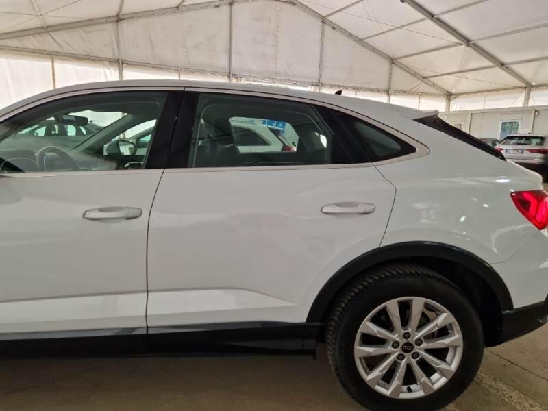 Audi Q3 SUV 35 TDI S TRONIC BUSINESS PLUS - foto 44