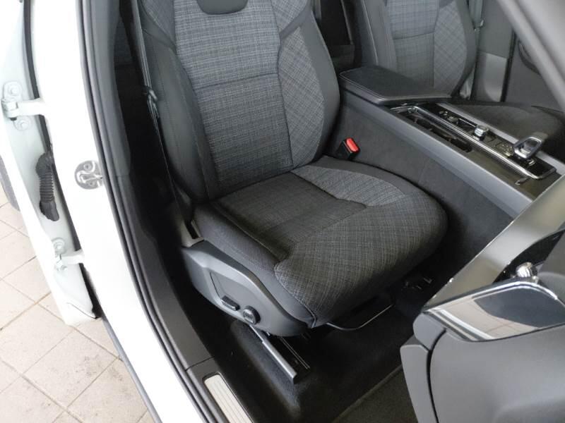 Volvo XC60 SUV B4 D AUTOMATICO CORE - foto 14