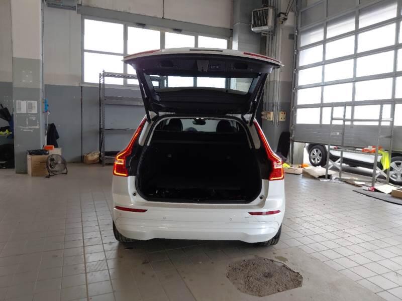 Volvo XC60 SUV B4 D AUTOMATICO CORE - foto 5