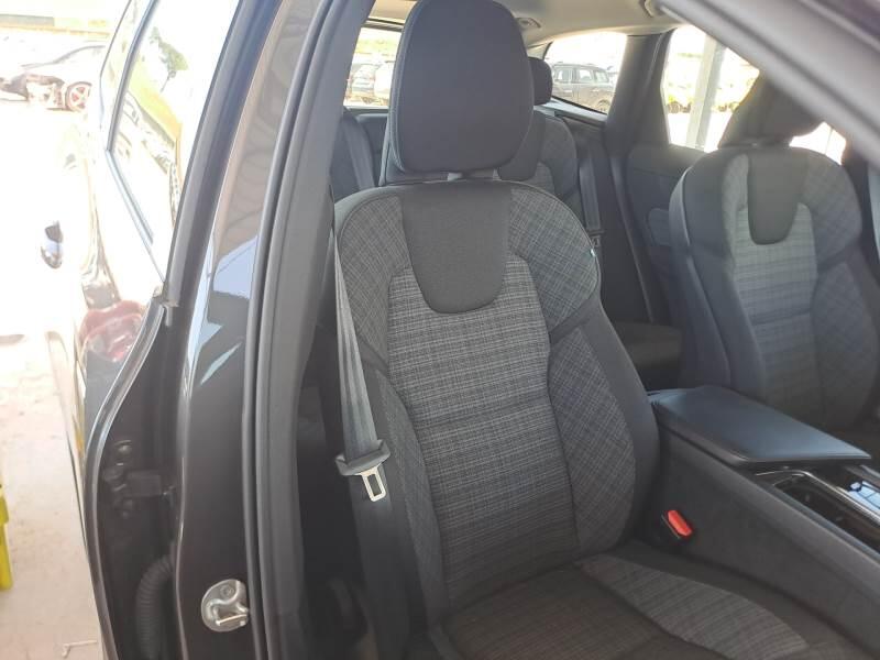 Volvo XC60 SUV B4 D AUTOMATICO CORE - foto 13