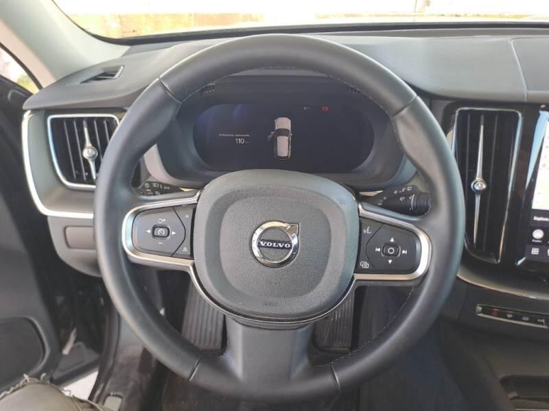 Volvo XC60 SUV B4 D AUTOMATICO CORE - foto 61