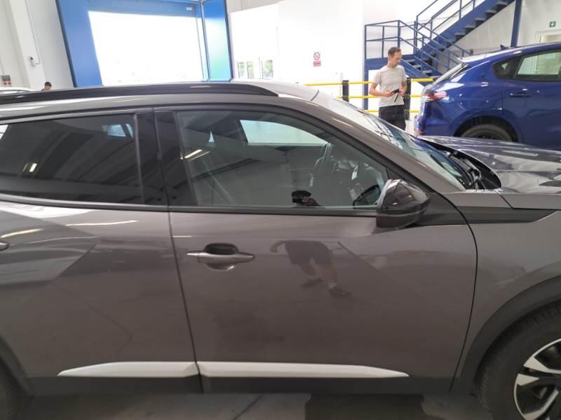 Peugeot P1 CROSSOVER BLUEHDI 130 EAT8 ALLURE PACK SS AUT. - foto 31