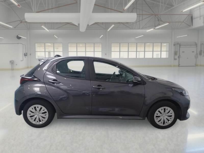 Toyota Yaris BERLINA HYBRID ACTIVE MY24 - foto 7