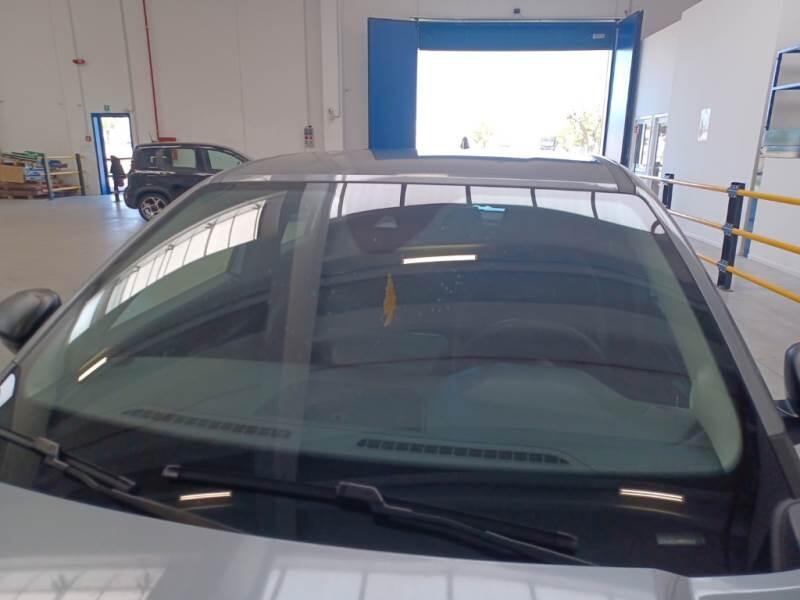 Jeep Avenger SUV 1.2 TURBO LONGITUDE - foto 23