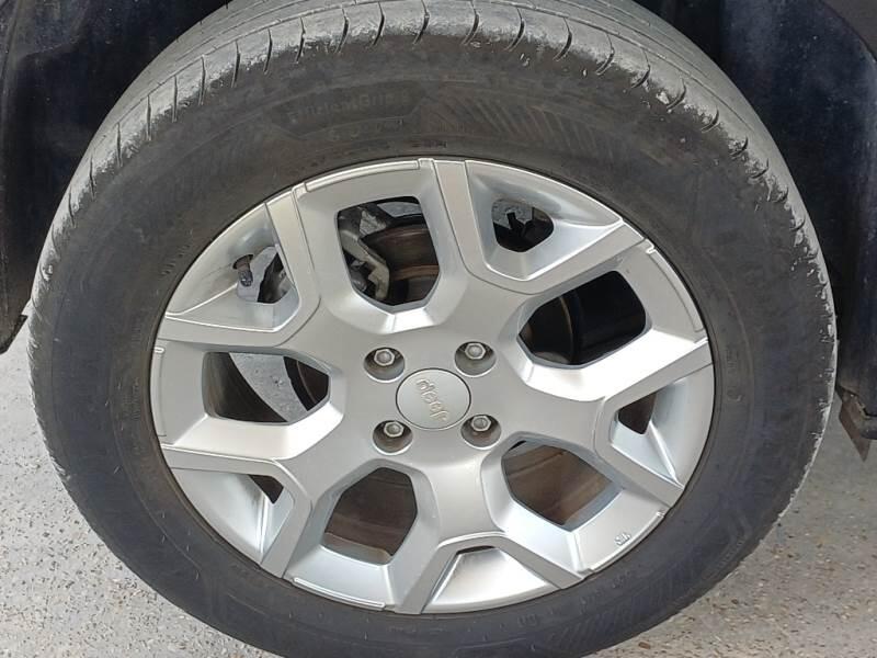 Jeep Avenger SUV 1.2 TURBO ALTITUDE - foto 18