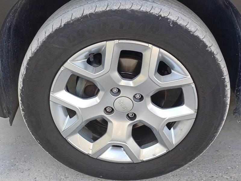 Jeep Avenger SUV 1.2 TURBO ALTITUDE - foto 20