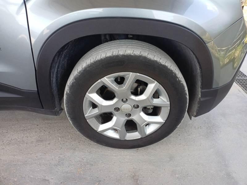 Jeep Avenger SUV 1.2 TURBO ALTITUDE - foto 86