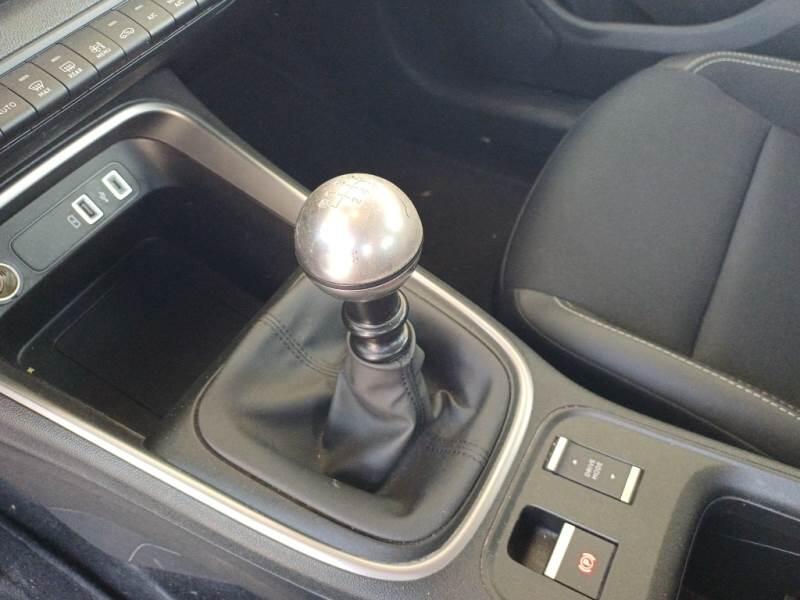 Jeep Avenger SUV 1.2 TURBO ALTITUDE - foto 93