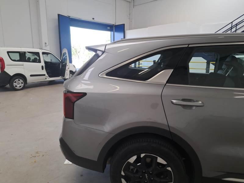 Kia Sorento SUV 2.2 CRDI DCT8 2WD BUSINESS - foto 25