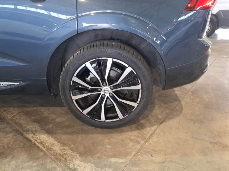 Volvo XC60 SUV T6 PLUG-IN AWD AUTO CORE - foto 19