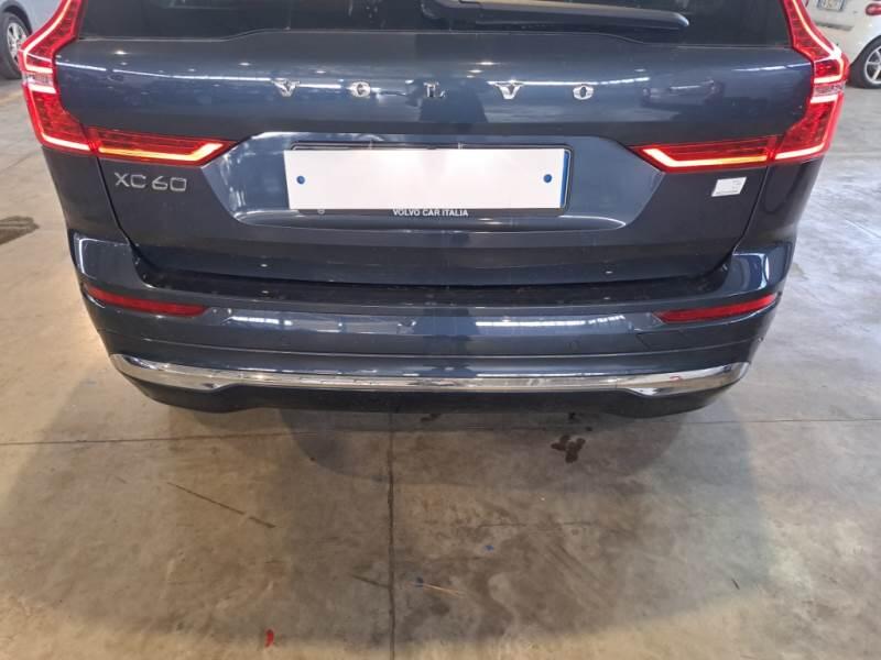 Volvo XC60 SUV T6 PLUG-IN AWD AUTO CORE - foto 61