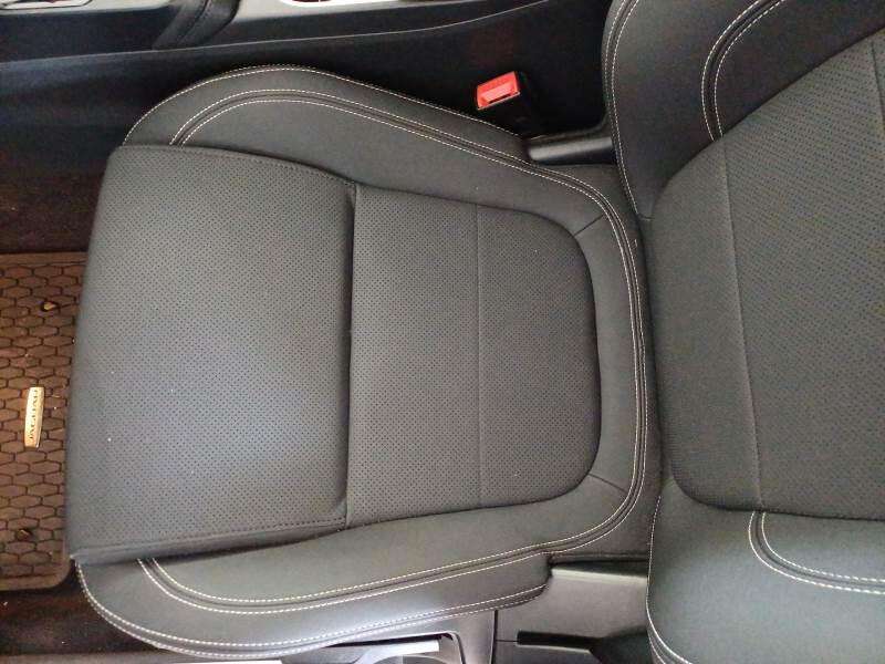 Jaguar E-Pace 2.0D D163 R-DYNAMIC S AUTO 4WD - foto 12