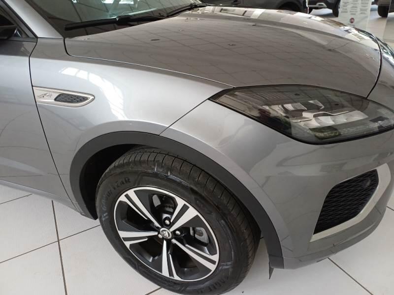 Jaguar E-Pace 2.0D D163 R-DYNAMIC S AUTO 4WD - foto 45