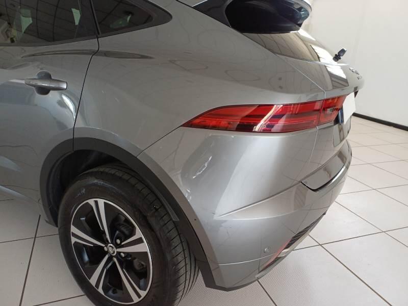 Jaguar E-Pace 2.0D D163 R-DYNAMIC S AUTO 4WD - foto 69