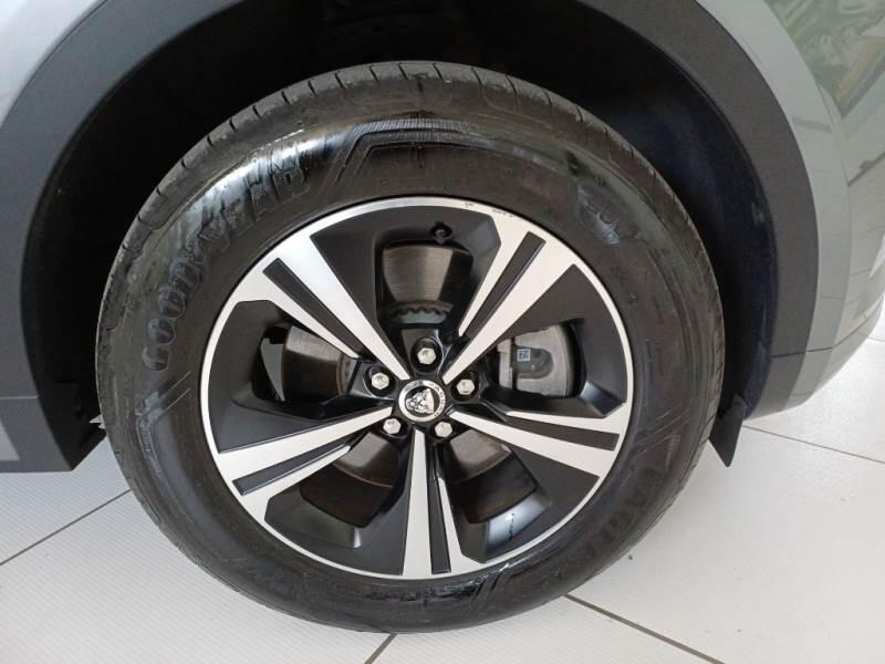 Jaguar E-Pace 2.0D D163 R-DYNAMIC S AUTO 4WD - foto 90
