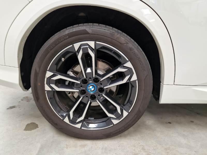 BMW IX2 SUV EDRIVE 20 M SPORT - foto 29