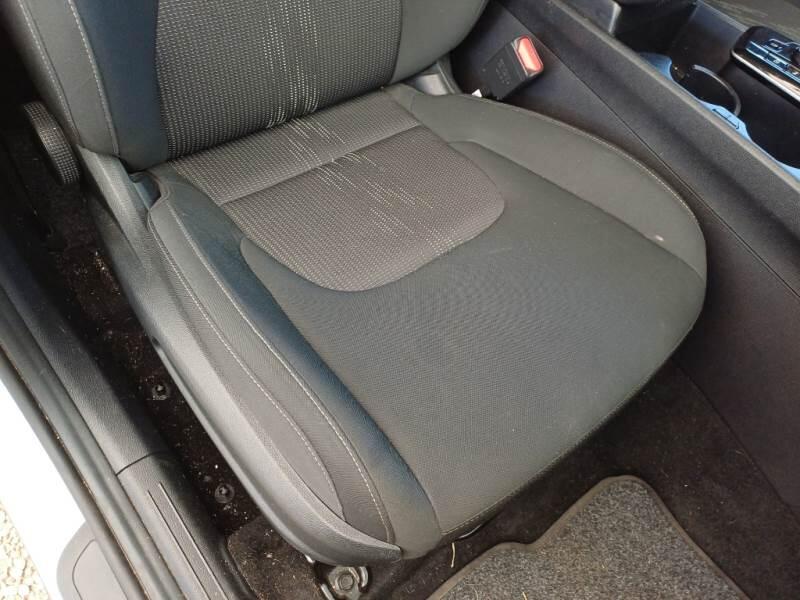 Kia Sportage SUV 1.6 CRDI MHEV STYLE 2WD DCT - foto 14