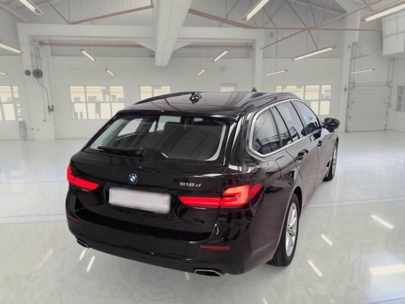 BMW Serie 5 STATION WAGON 518D BUSINESS TOURING - foto 2