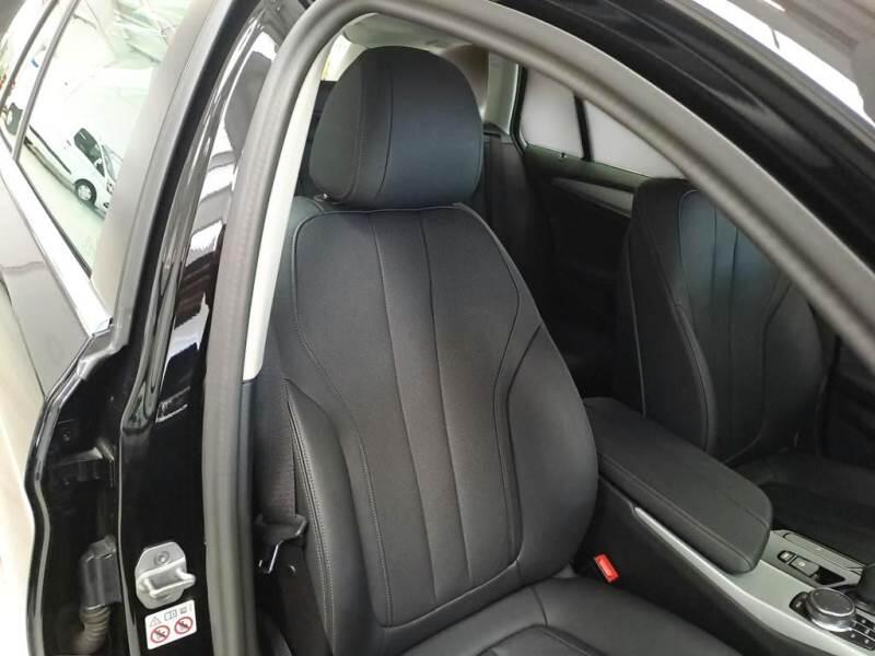 BMW Serie 5 STATION WAGON 518D BUSINESS TOURING - foto 13
