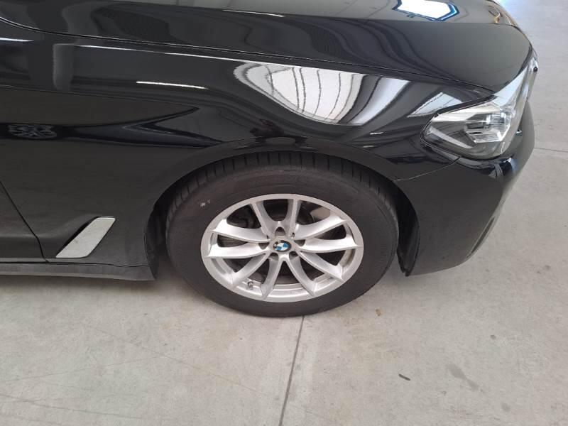 BMW Serie 5 STATION WAGON 518D BUSINESS TOURING - foto 17
