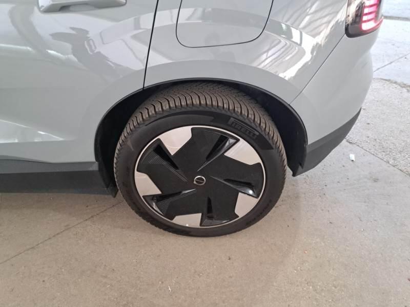Volvo EX30 SUV SINGLE MOTOR EXTENDED RANGE PLUS - foto 19