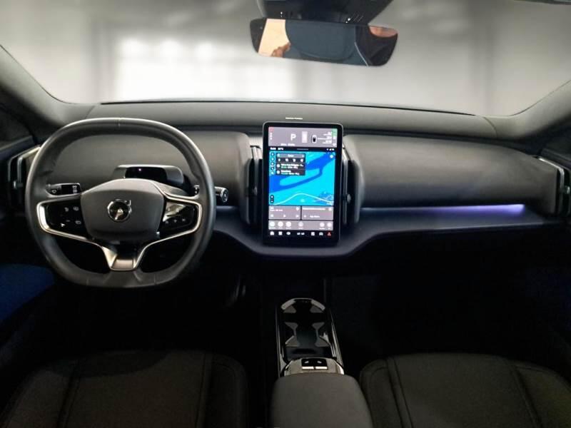 Volvo EX30 SUV SINGLE MOTOR EXTENDED RANGE PLUS - foto 3