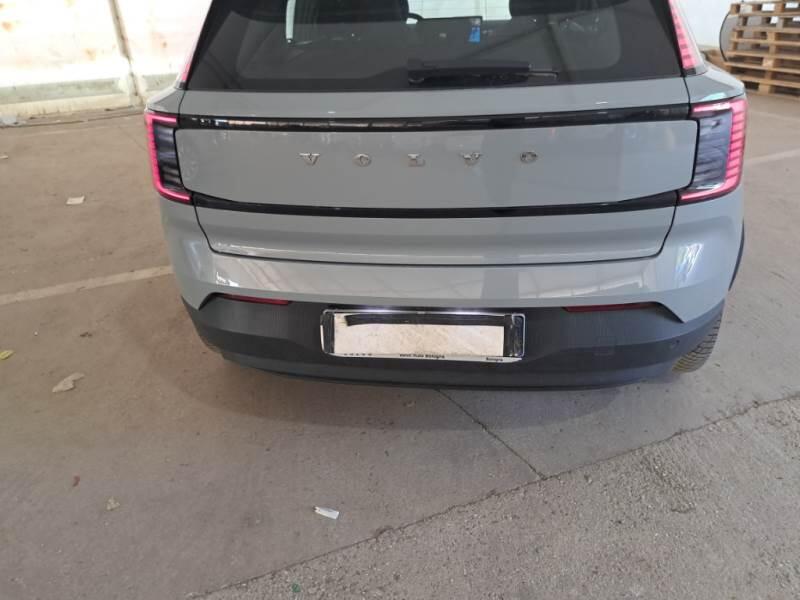 Volvo EX30 SUV SINGLE MOTOR EXTENDED RANGE PLUS - foto 30