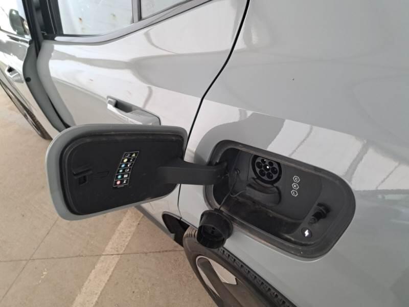 Volvo EX30 SUV SINGLE MOTOR EXTENDED RANGE PLUS - foto 50