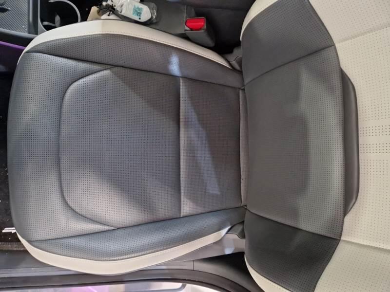 Kia EV3 SUV 814 KWH GT-LINE PLUS FWD - foto 12
